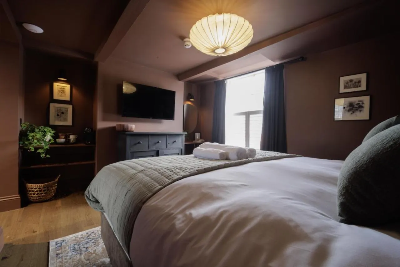 The Silk Rooms, At The Freemasons Inn Knutsford 0*,  Storbritannien